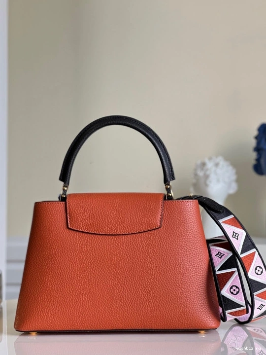 WIS LOUIS VUITTON MM CAPUCINES 0716